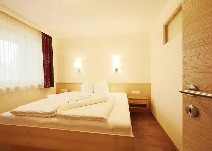 Miramunt Apartment *